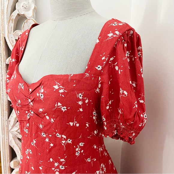 NWT Dynamite Floral Red Dress - Picture 5 of 6